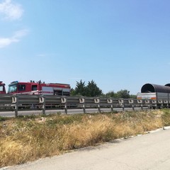 Incendio sulla 16bis