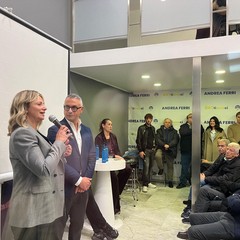 “Fra la gente”, l’incontro a Trani con Andrea Ferri