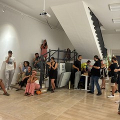 HUB Porta Nova Trani, «iN BOX» la mostra dell’artista palestinese Zaid Ayasa