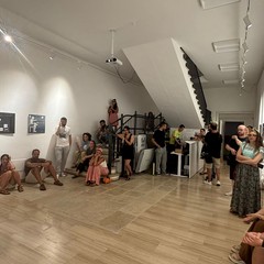 HUB Porta Nova Trani, «iN BOX» la mostra dell’artista palestinese Zaid Ayasa