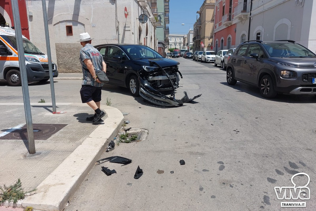 Incidente tra via Maraldo e via Amedeo