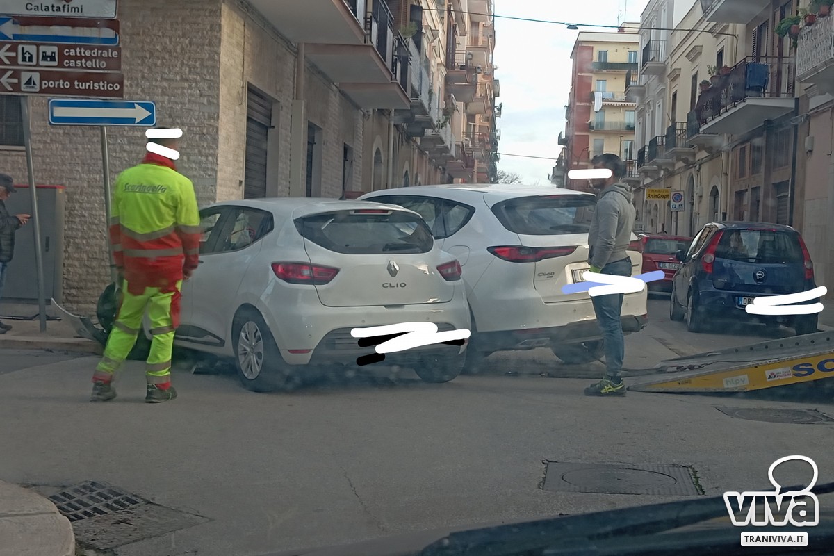 incidente via Giustina Rocca