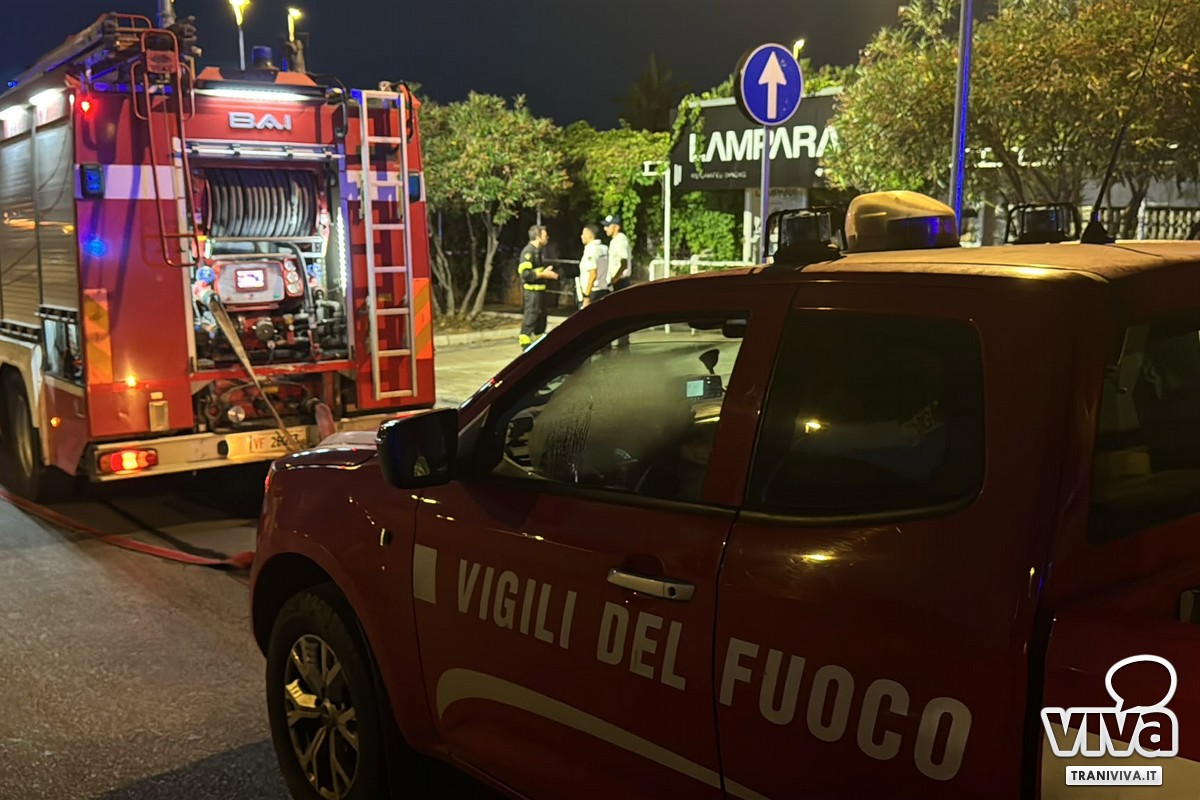 Incendio all'ex Lampara