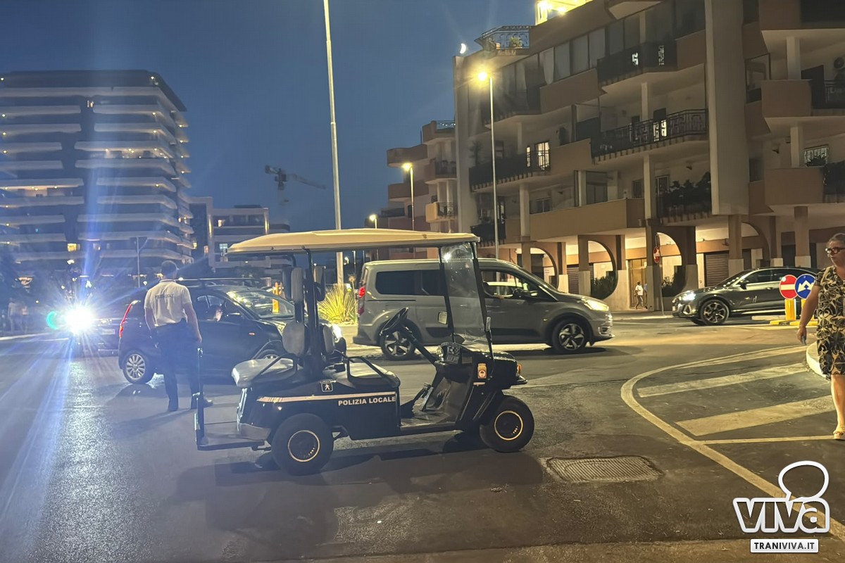 Incendio all'ex Lampara
