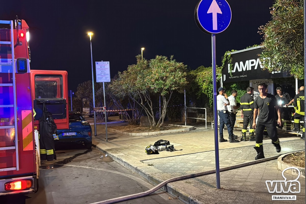 Incendio all'ex Lampara