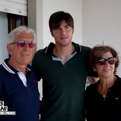 Il calciatore juventino Paolo de Ceglie in visita a Trani