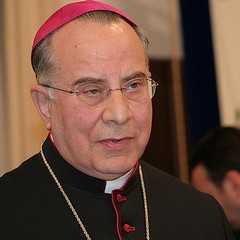 Cittadinanza onoraria a monsignor Giovan Battista Pichierri