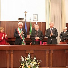 Cittadinanza onoraria a monsignor Giovan Battista Pichierri