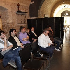 Strisce blu, conferenza stampa dell'associazione La Bussola