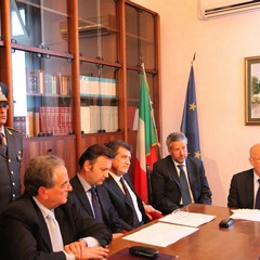 Conferenza stampa carte revolving - Procura di Trani