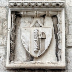 Convento di Santa Chiara (ospita la scuola D'Annunzio)