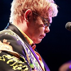 elton john trani 27