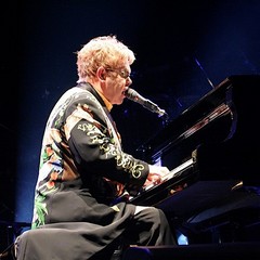 elton john trani 82