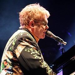 elton john trani 84