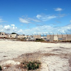 Blitz di TraniViva nell'ex distilleria Angelini