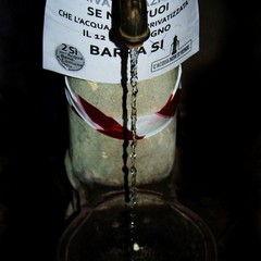 Trani, tutte le fontane pubbliche sigillate nella notte