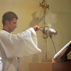 San Magno, prima messa nei locali di via Almirante