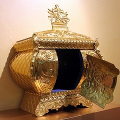 San Magno, prima messa nei locali di via Almirante