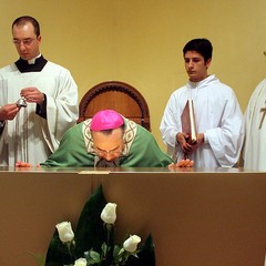 San Magno, prima messa nei locali di via Almirante