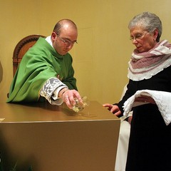 San Magno, prima messa nei locali di via Almirante