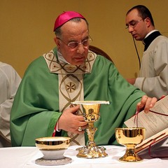 San Magno, prima messa nei locali di via Almirante