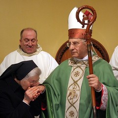 San Magno, prima messa nei locali di via Almirante