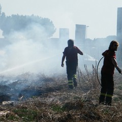 Incendio in via Martiri di Palermo