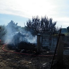 Incendio in via Verdi a Trani
