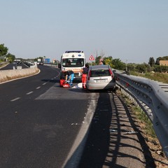 Incidente sulla 16 bis a Trani
