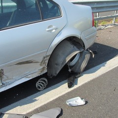 Trani, incidente spettacolare nei pressi di Boccadoro