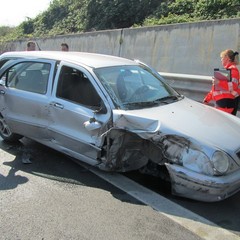 Trani, incidente spettacolare nei pressi di Boccadoro