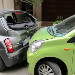 Trani, auto impazzita fa strike in corso Italia