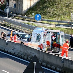 Incidente multiplo sulla 16 bis