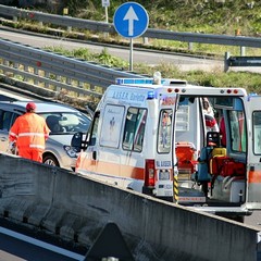 Incidente multiplo sulla 16 bis