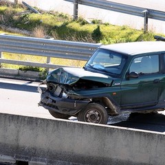 Incidente multiplo sulla 16 bis