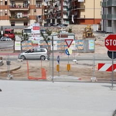 Lavori alla rotonda di via Istria