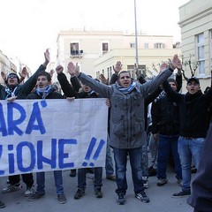 Crisi Fortis Trani, manifestazione dei tifosi