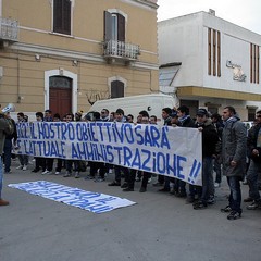 Crisi Fortis Trani, manifestazione dei tifosi