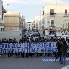 Crisi Fortis Trani, manifestazione dei tifosi