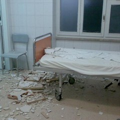 Trani, cede il soffitto del pronto soccorso