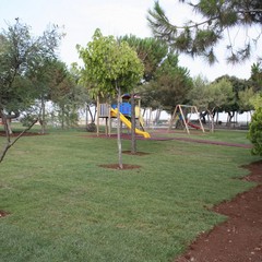 Inaugurazione del parco giochi nella villa comunale di Trani
