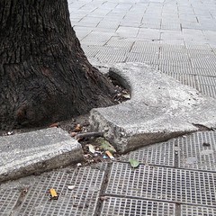 Degrado in piazza della Repubblica