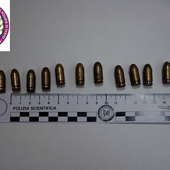 Le armi sequestrate dalla Polizia di Trani