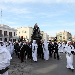 Trani, venerdì santo - processione della Madonna Addolorata