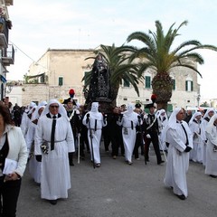 Trani, venerdì santo - processione della Madonna Addolorata