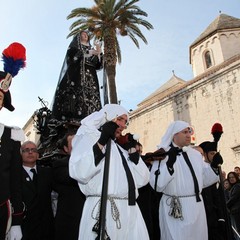 Trani, venerdì santo - processione della Madonna Addolorata