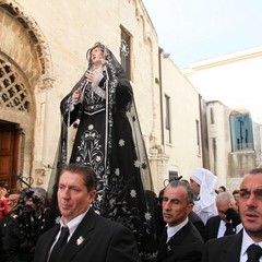 Trani, venerdì santo - processione della Madonna Addolorata