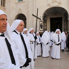 Trani, venerdì santo - processione della Madonna Addolorata