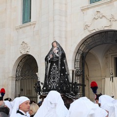 Trani, venerdì santo - processione della Madonna Addolorata