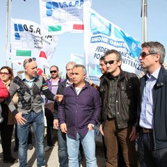 Carcere di Trani, sit-in di protesta degli agenti di polizia penitenziaria